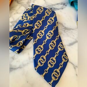 Men’s  Gucci silk tie